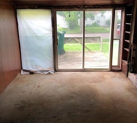 5th image of 1214 Greenwood Ave