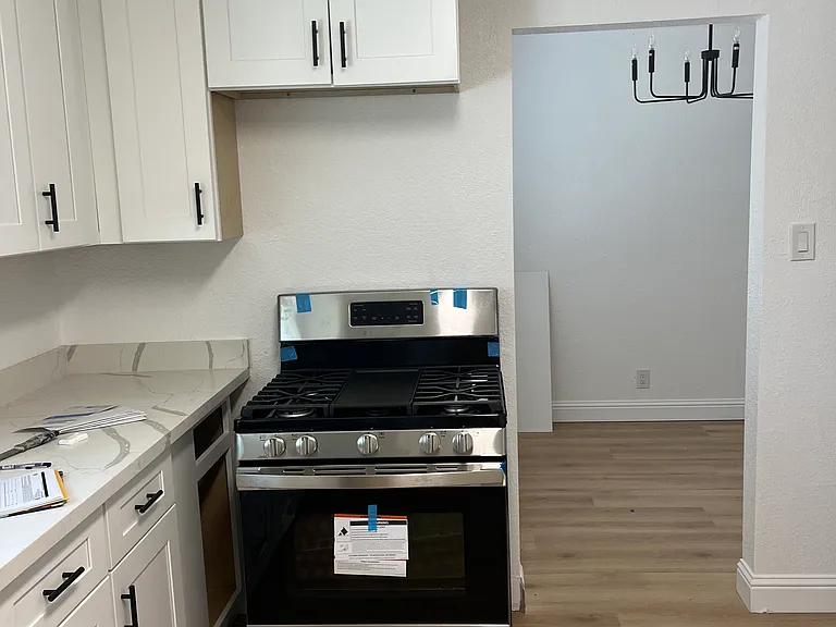 814 Carpino Ave — Photo 4