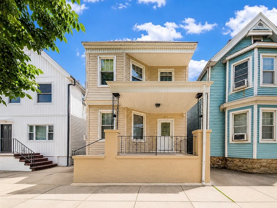 305 Ann St #2