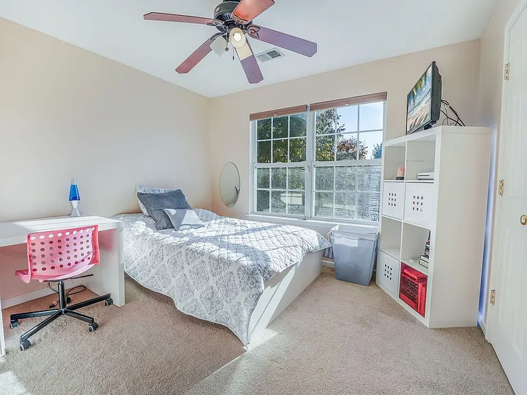 15575 Catamaran Ct — Photo 36