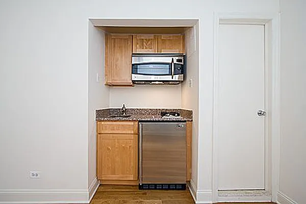 Rented by Barkoff Residential  | media 58