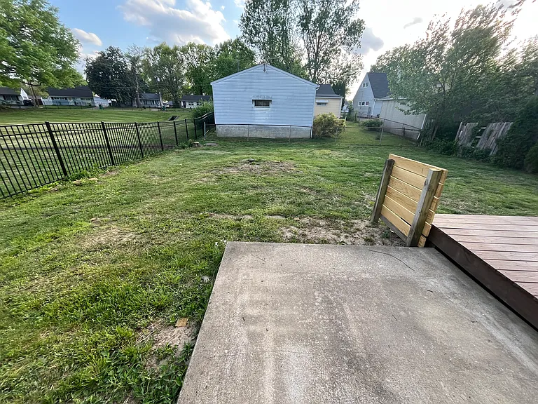 4826 Swallow Rd — Photo 26