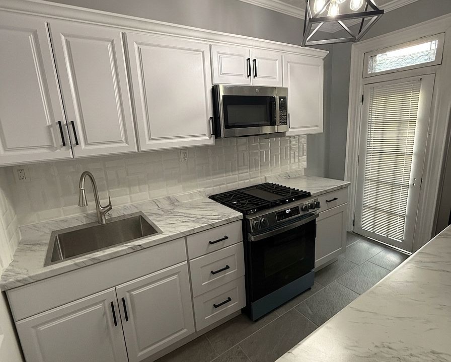 1st image of 273A Cooper St #1