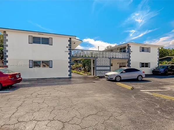 2444 Polk St APT 205, Hollywood, FL 33020