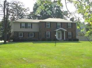 1420 Club Dr, Mount Vernon, OH 43050