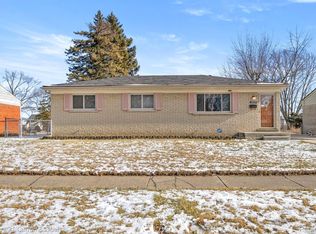 3939 Fox St, Inkster, MI 48141