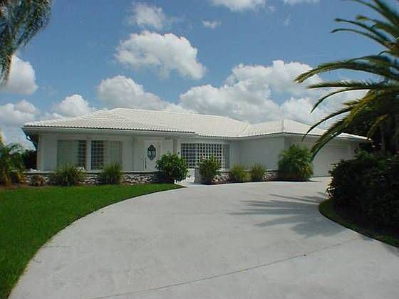 1st image of 3721 Torrey Pines Blvd