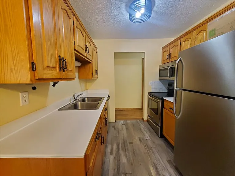 1815 21st Ave S #207 — Photo 7