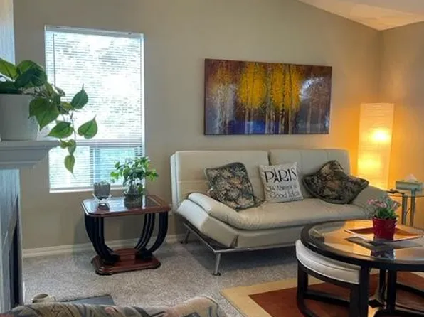 1700 W Sunn Fjord Ln #L, Bremerton, WA 98312