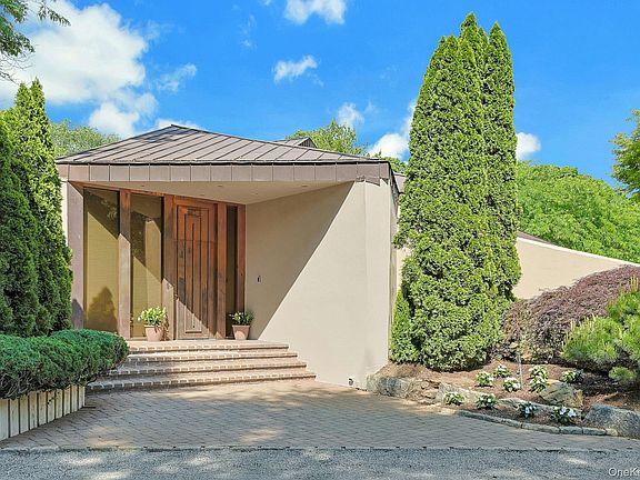 3rd image of 41 Murray Hill Road