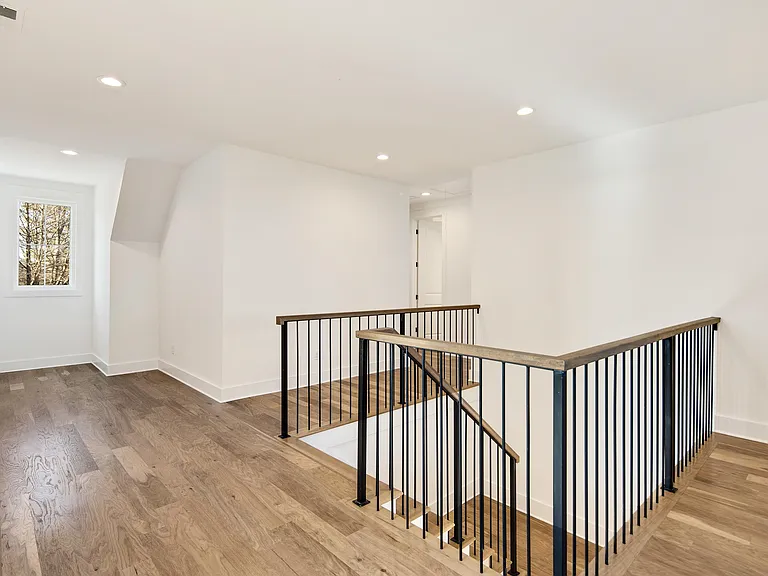 641 Fletcher Rd — Photo 22