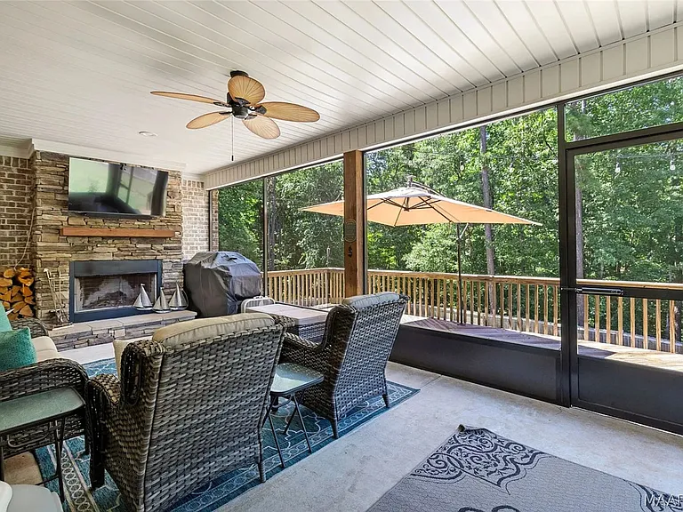 397 Southern Hills Dr — Photo 5