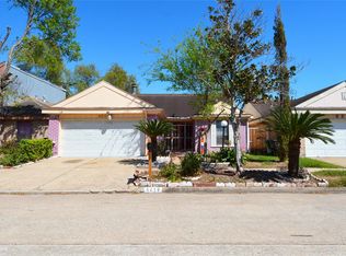 6219 Gladewell Dr, Houston, TX 77072