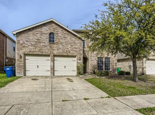 715 Hickory Ln, Fate, TX 75087
