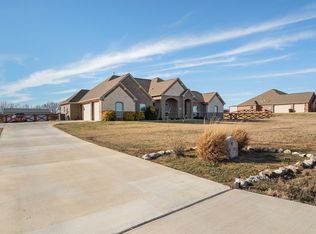 7604 Carter Ranch Rd, Azle, TX 76020