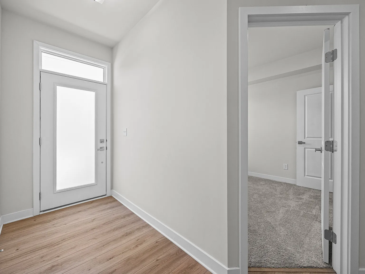 2833 Statesville Ave — Photo 3