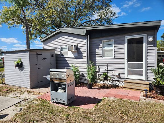 5th image of 3638 Leilani Pl