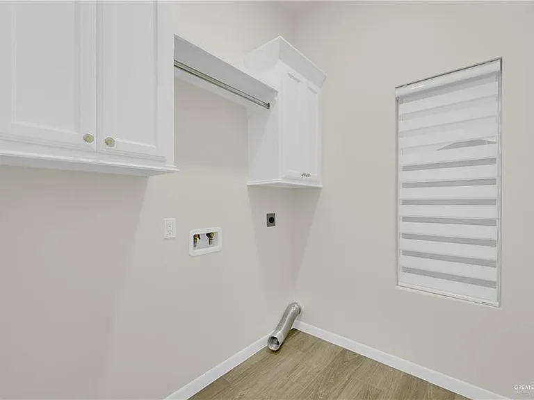 8015 N 48th Ln — Photo 21