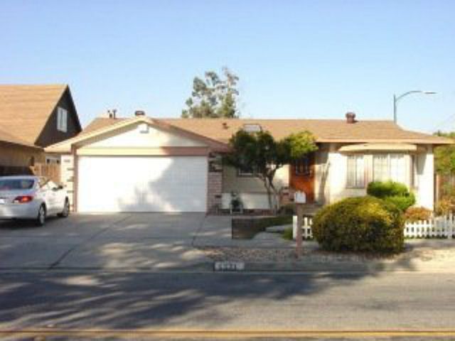 2nd image of 1571 Colt Way