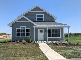 221 Lillehammer Ln, Mount Horeb, WI 53572