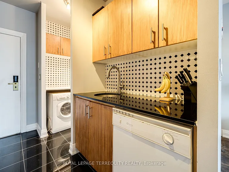 2737 Keele St #225 — Photo 5
