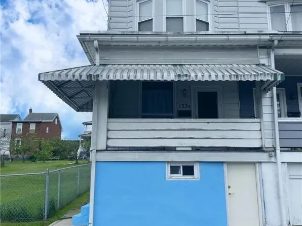 133 W Early Ave, Coaldale, PA 18218