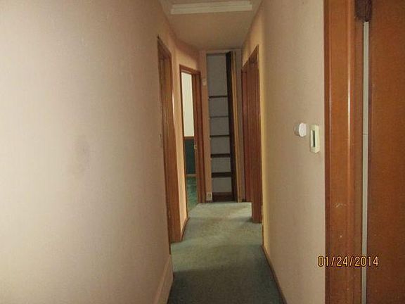 5th image of 7821 W Beechwood Ave