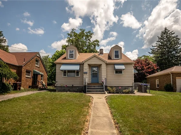 915 Park Ave, Farrell, PA 16121