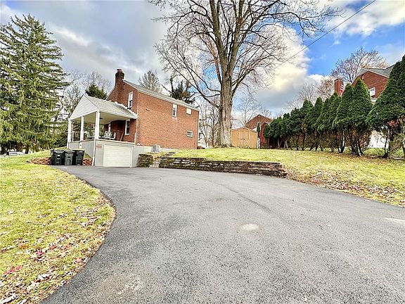 5th image of 699 Glenrock Dr