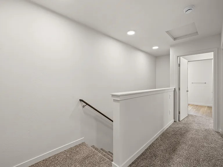 2028 Sunset Dr #2 — Photo 13
