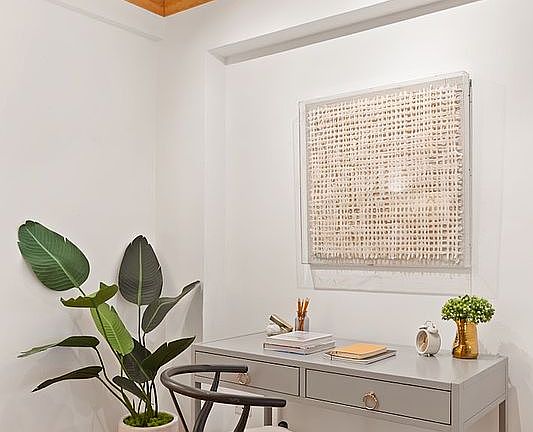 3rd image of 434 E 52nd St APT 4D