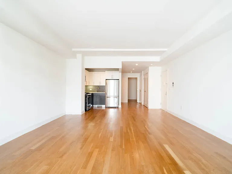 175 Kent Ave — Photo 6
