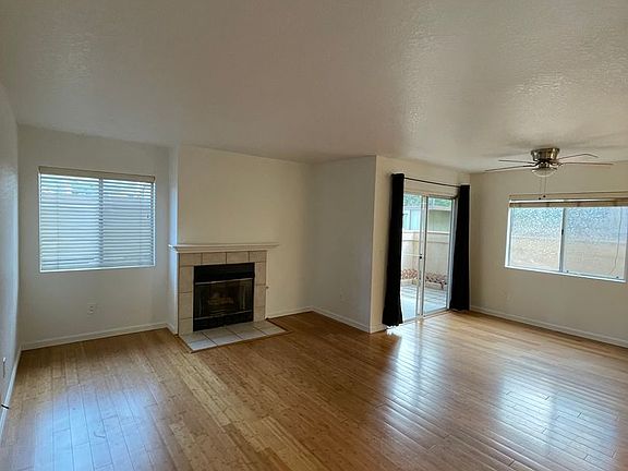 3rd image of 11349 Avenida De Los Lobos APT E