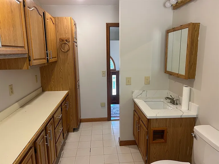 20 Breeze Dr — Photo 11