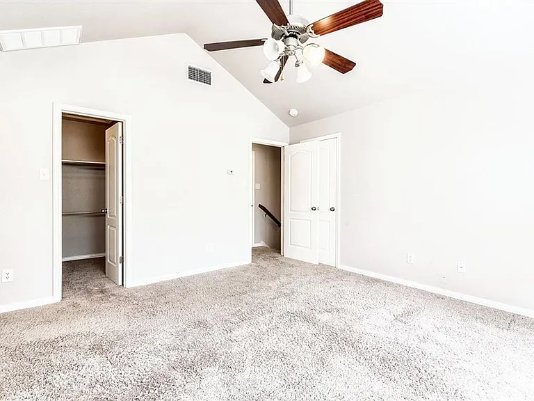 595 McGarity — Photo 11