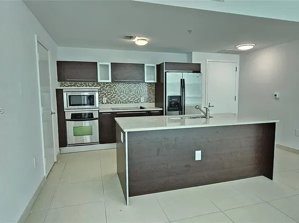 1900 N Bayshore Dr, Miami, FL