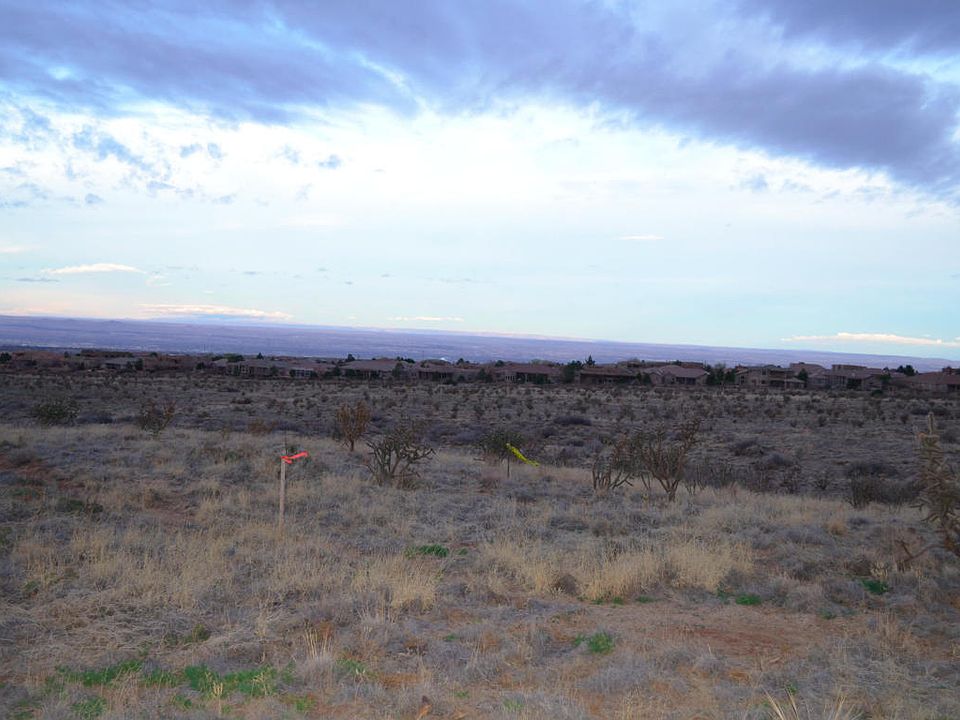 1st image of 13305 La Arista Pl NE