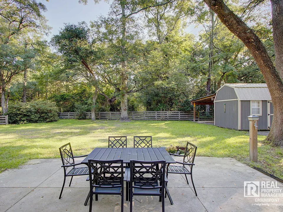209 Chucker Dr