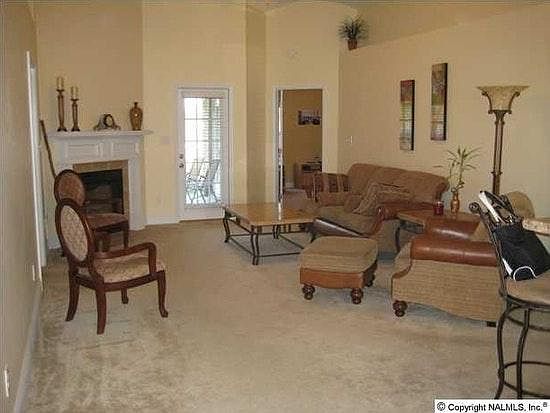 2nd image of 106 Acacia Trail Dr