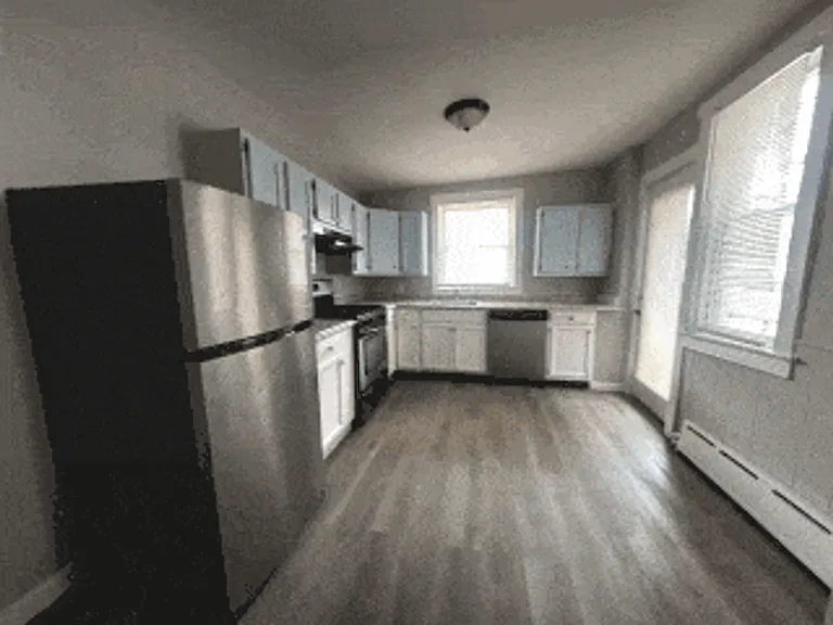 705 Edgemore Rd — Photo 19