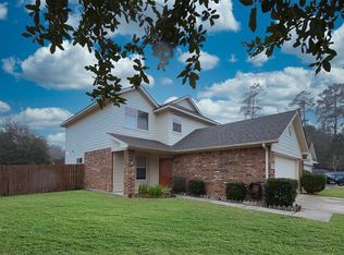 7203 Autumn Day Ct, Magnolia, TX 77354