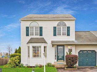 160 Merion Dr, Royersford, PA 19468