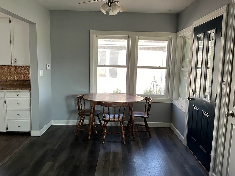 1314 W A St — Photo 4
