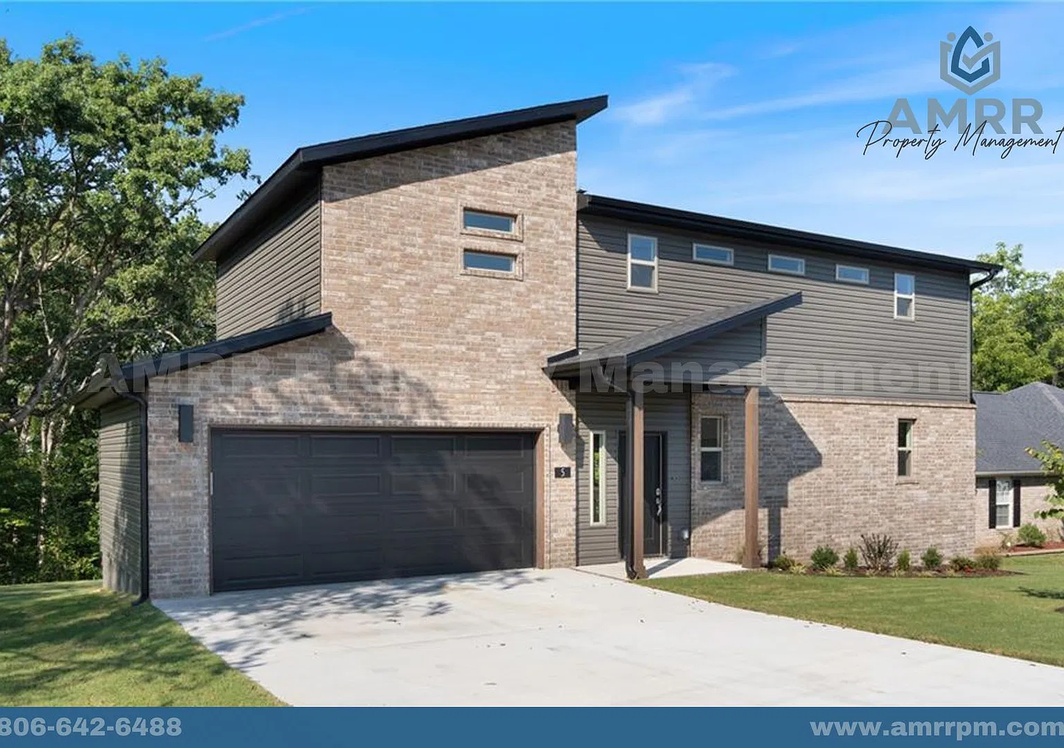 New Beginnings Start with AMRR: Charming 2-Bedroom, 2.5-Bath Single-Family Home in Bella Vista — Photo 1