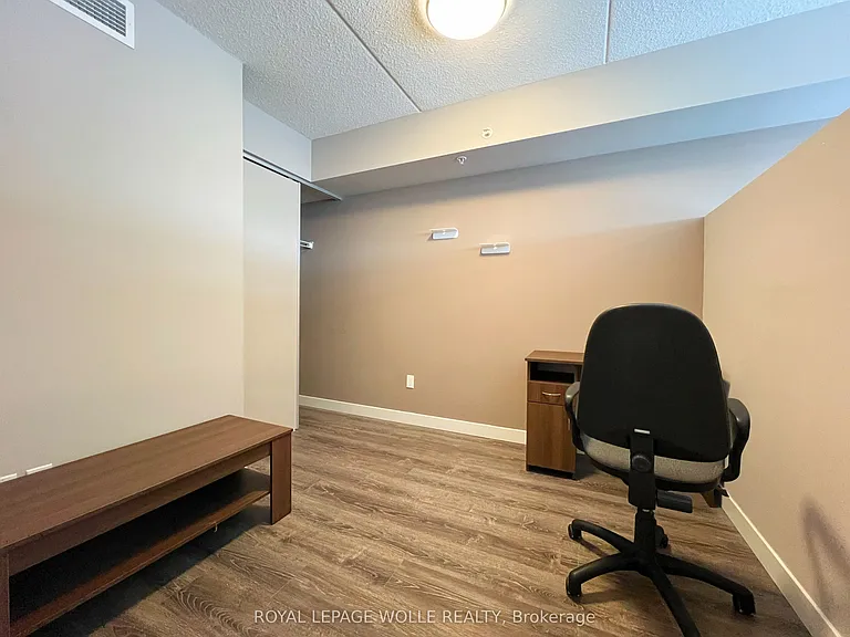 308 Lester St #501 — Photo 9