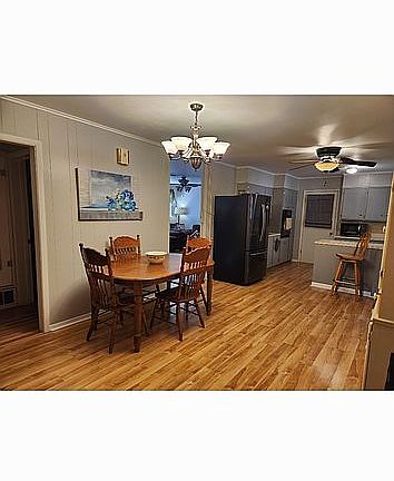 5th image of 2611 Crescent Dr