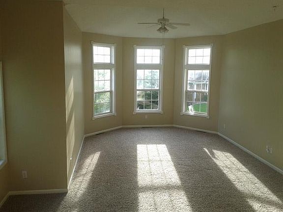2nd image of 3854 N 112th St