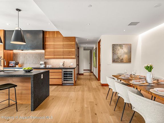 5th image of 77 Wood Rd #404
