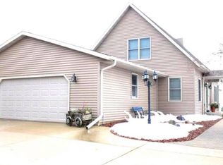 N4346 County Road G, Fort Atkinson, WI 53538