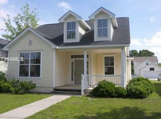 38 4th Ave, Bluffton, SC 29910